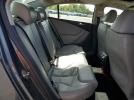 Volkswagen Passat Komfort Image 9