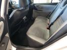 Toyota Camry Le Image 10
