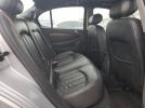 Jaguar X-Type 2.5 Image 10