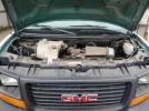 GMC Savana G3500 Image 9