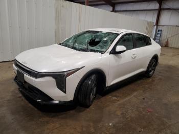  Salvage Kia K4 Lx