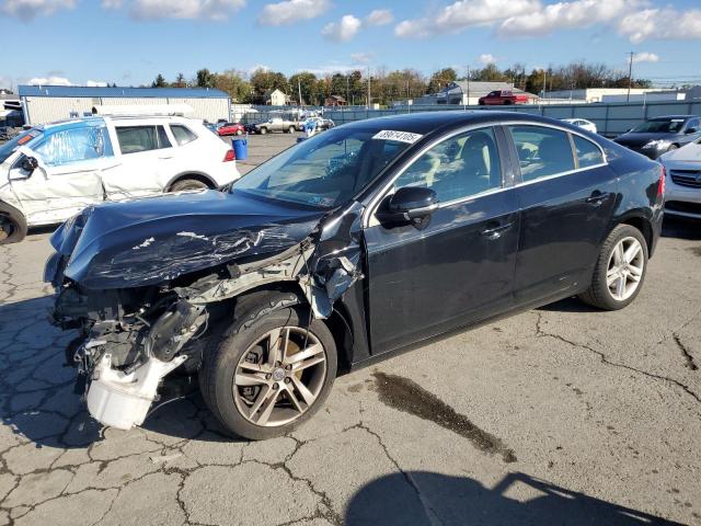  Salvage Volvo S60