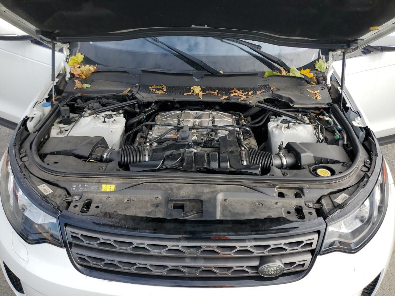 Land Rover Discovery Se Image 9