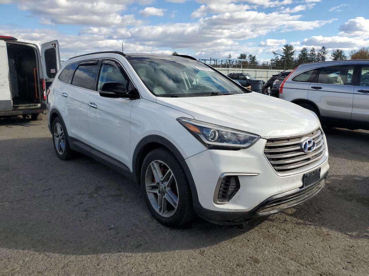 Hyundai SANTA FE Se Ultimate Image 3