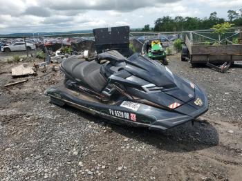  Salvage Yamaha Jetski