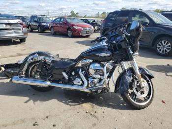  Salvage Harley-Davidson Fl