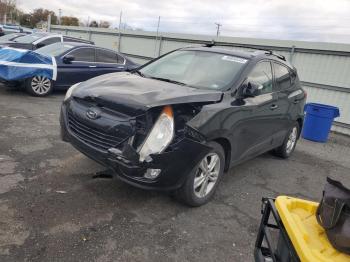  Salvage Hyundai TUCSON