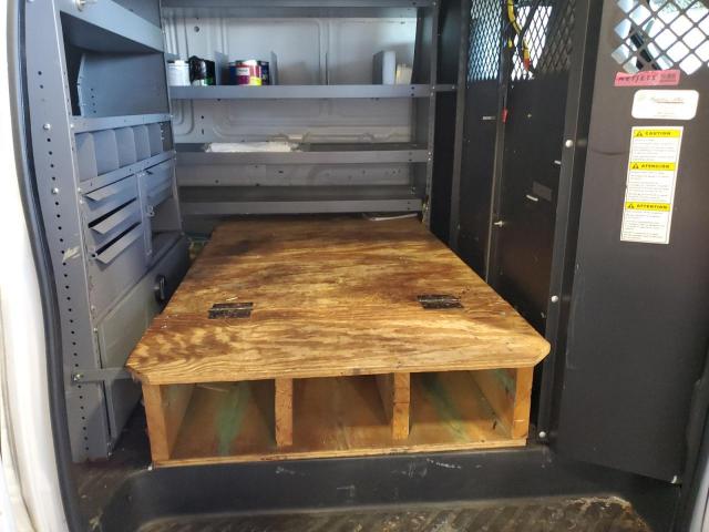 Ford Econoline E250 Van Image 9