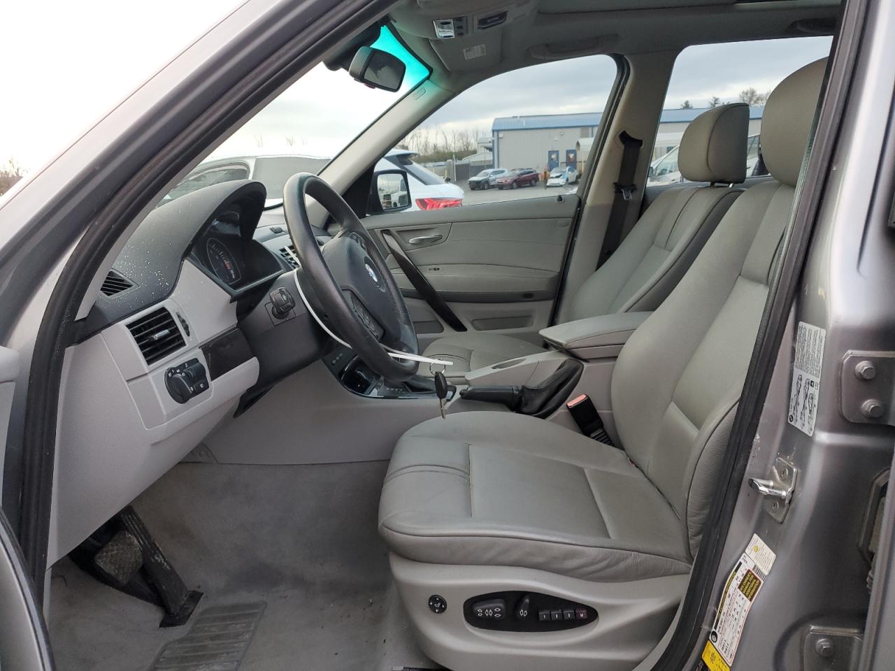 BMW X Series 3.0si Image 7