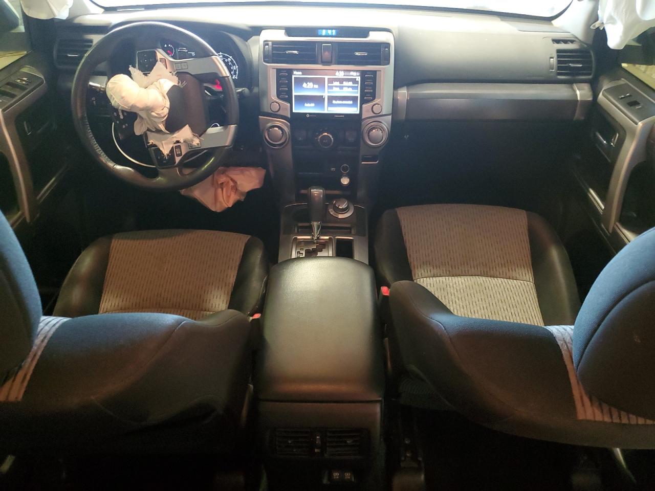 Toyota 4Runner Sr5/sr5 Premium Image 6