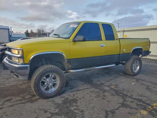  Salvage Chevrolet Gmt