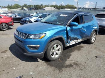  Salvage Jeep Compass