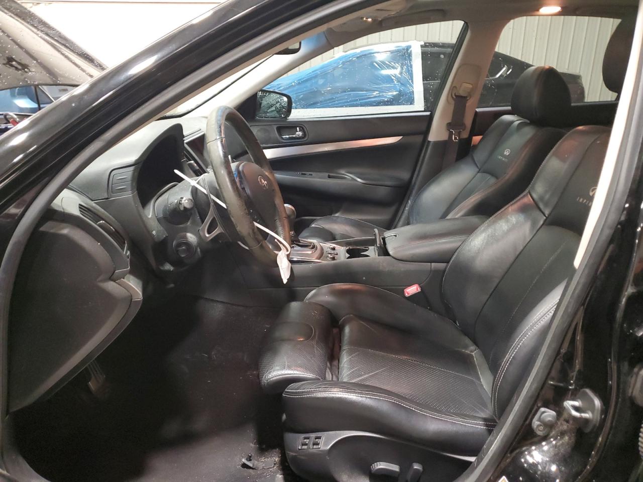 INFINITI G37 Image 4