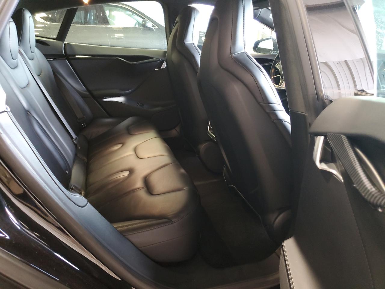 Tesla Model S Image 3