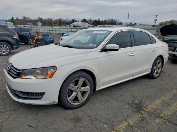  Salvage Volkswagen Passat