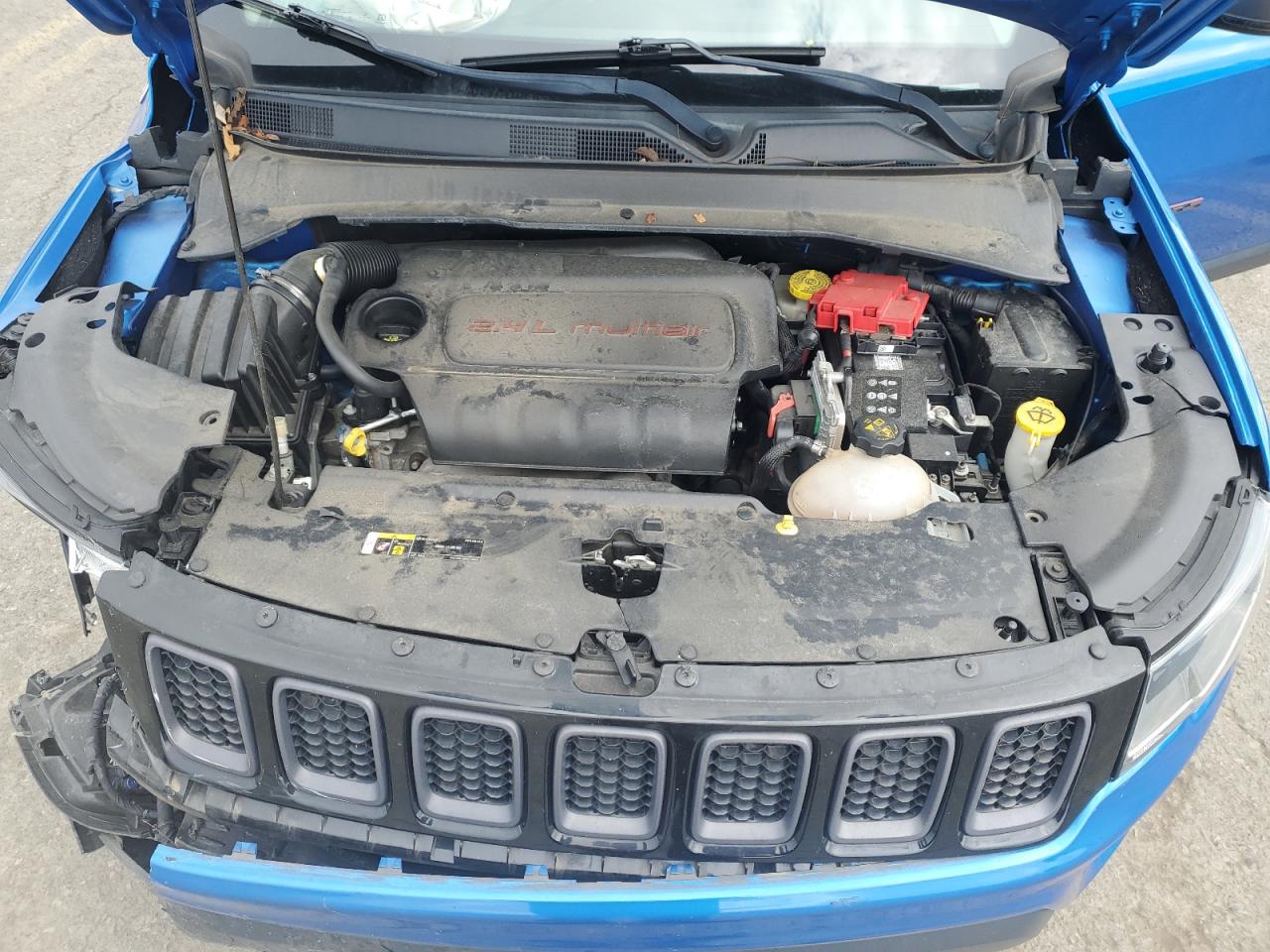 Jeep Compass Trailhawk Image 2