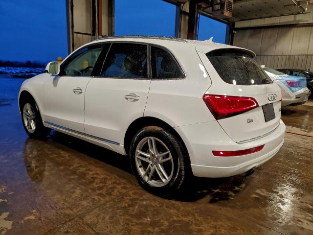 Audi Q5 Premium Plus Image 2