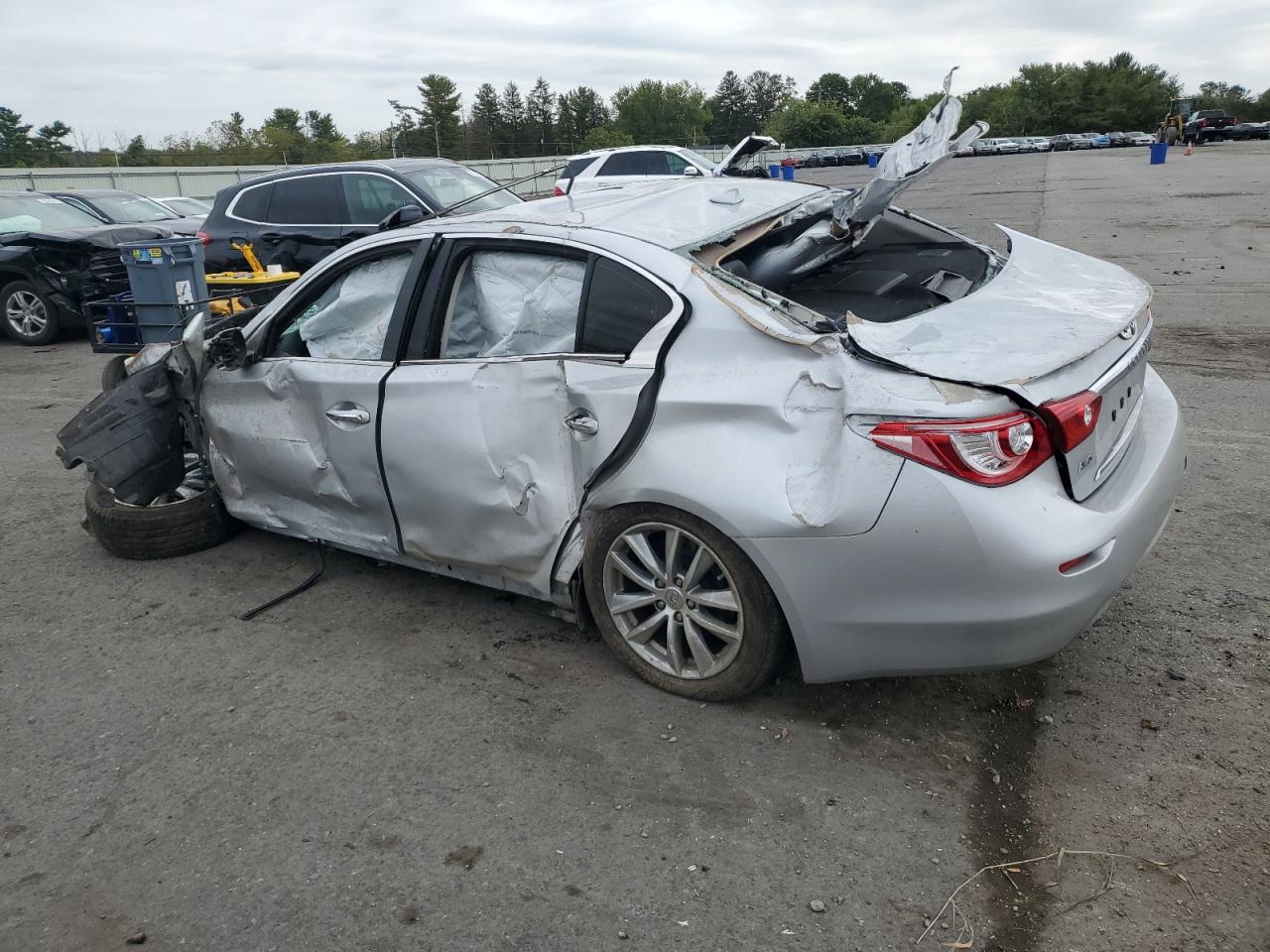 INFINITI Q50 Base Image 8