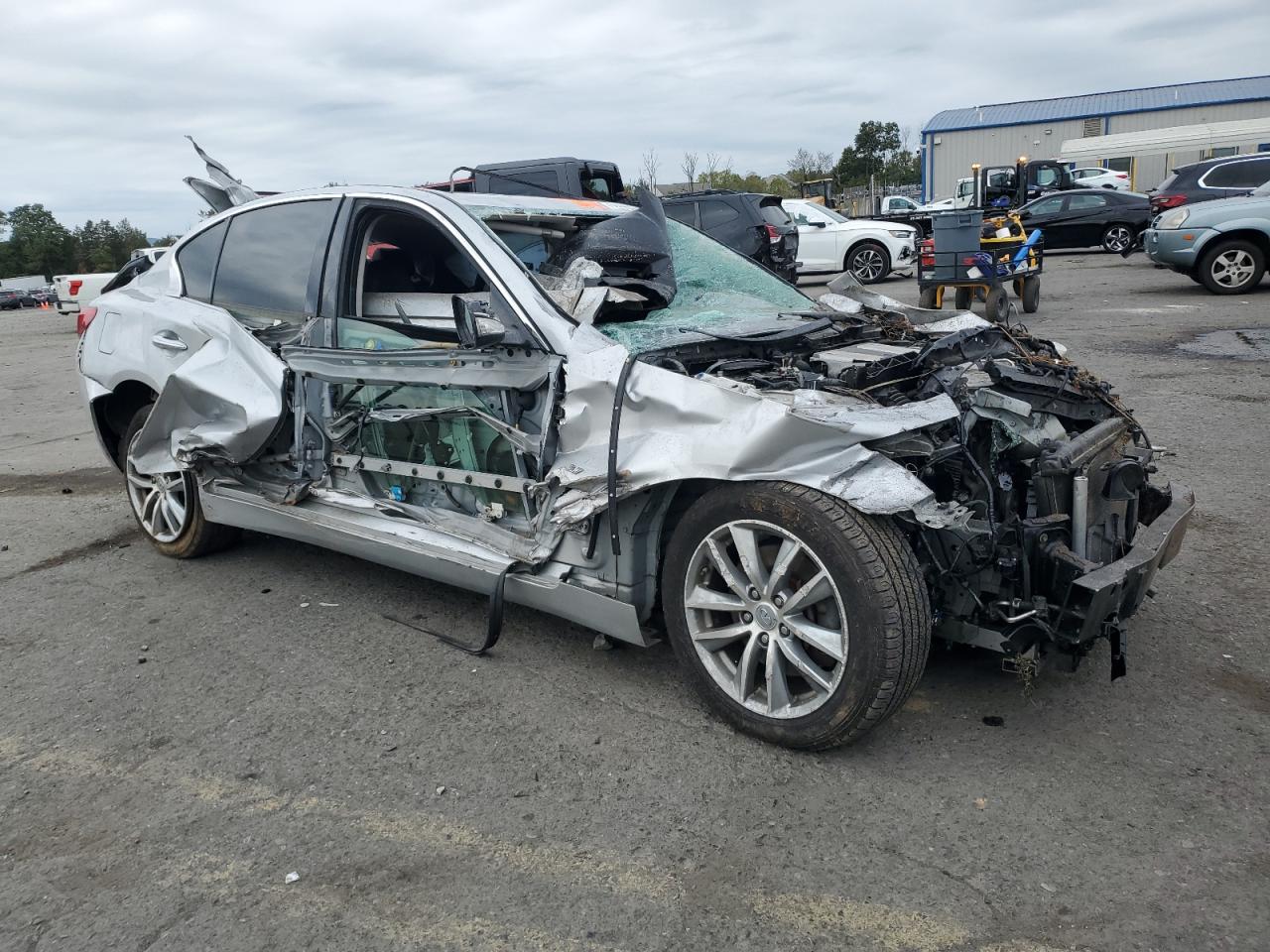 INFINITI Q50 Base Image 5