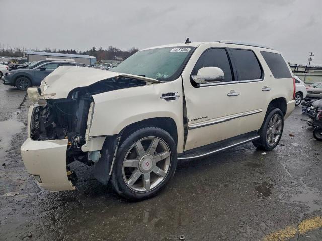  Salvage Cadillac Escalade