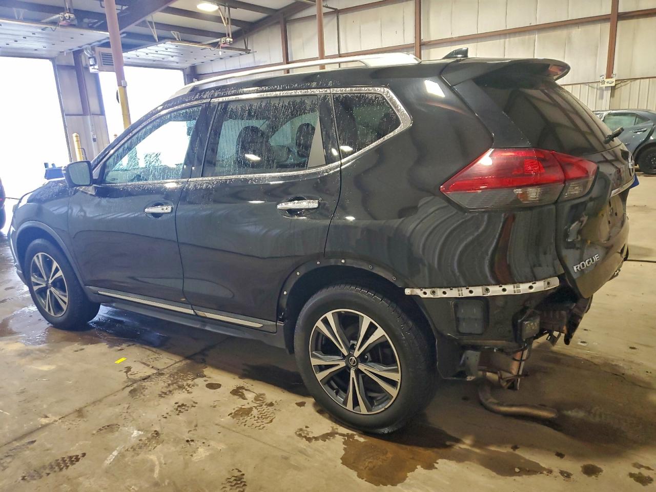 Nissan Rogue S Image 4