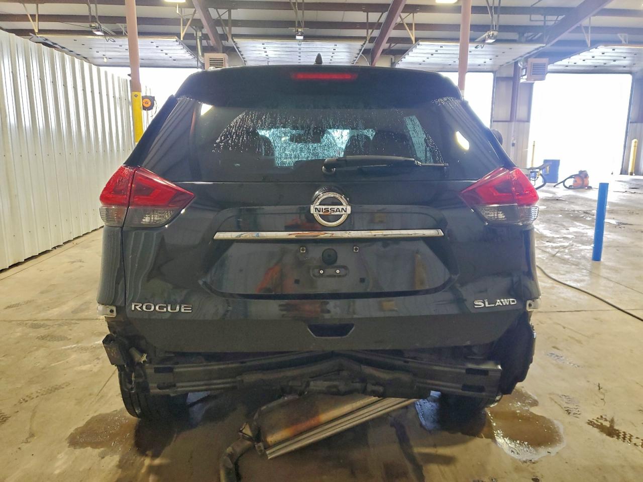 Nissan Rogue S Image 6