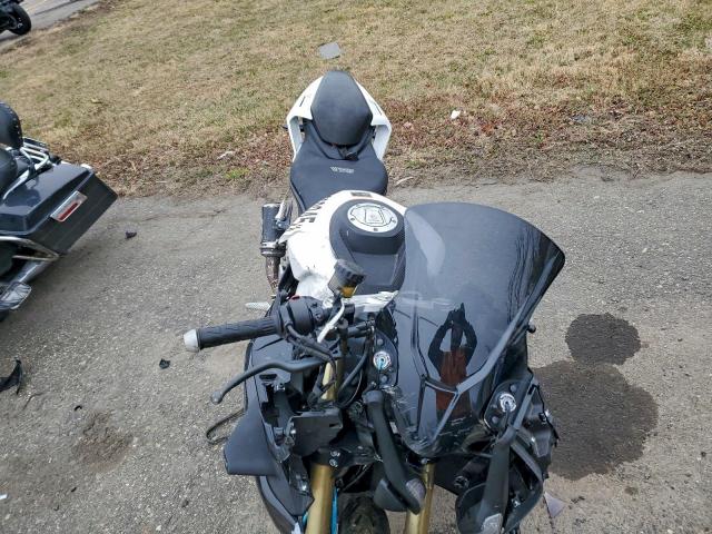 Cfmo Iv Trailer Image 2