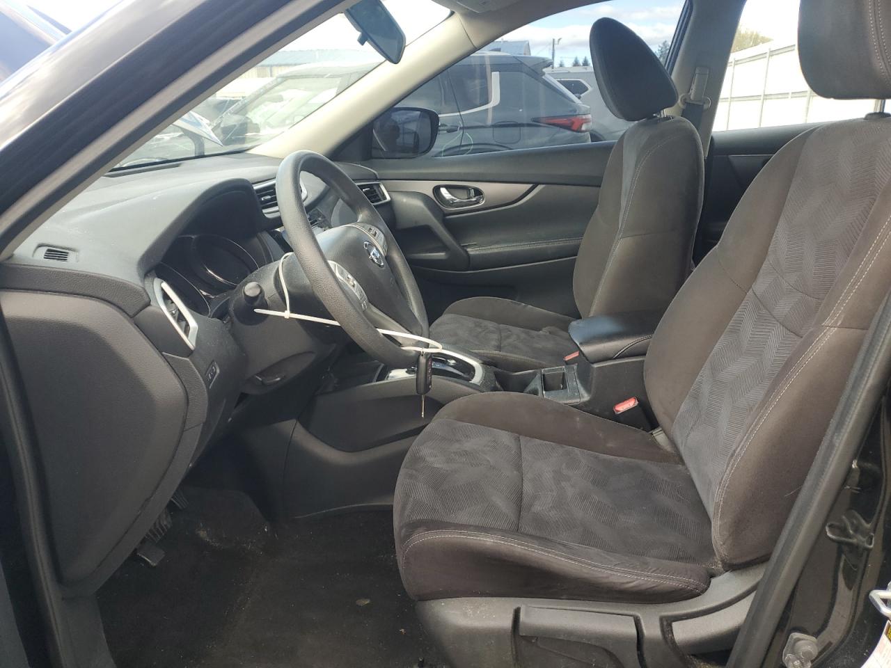 Nissan Rogue S Image 7