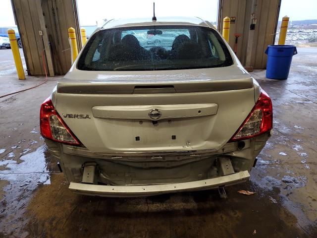 Nissan Versa S Image 9