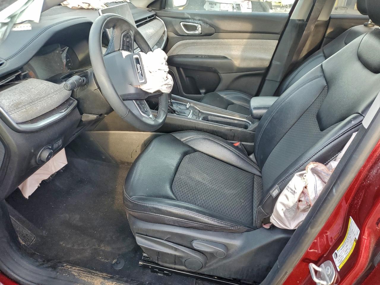 Jeep Compass Latitude Image 6