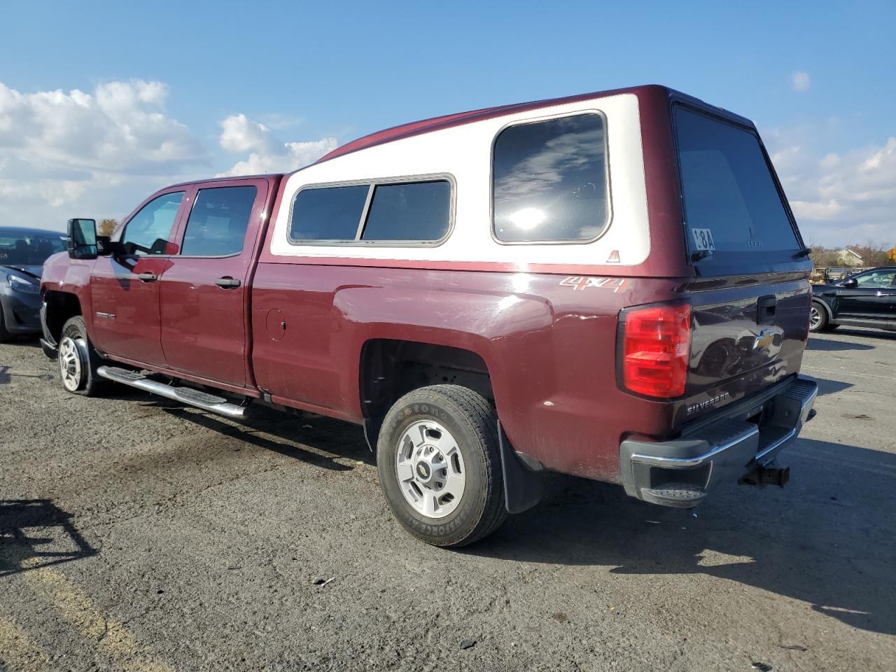 Chevrolet Silverado K2500 Heavy Duty Image 2