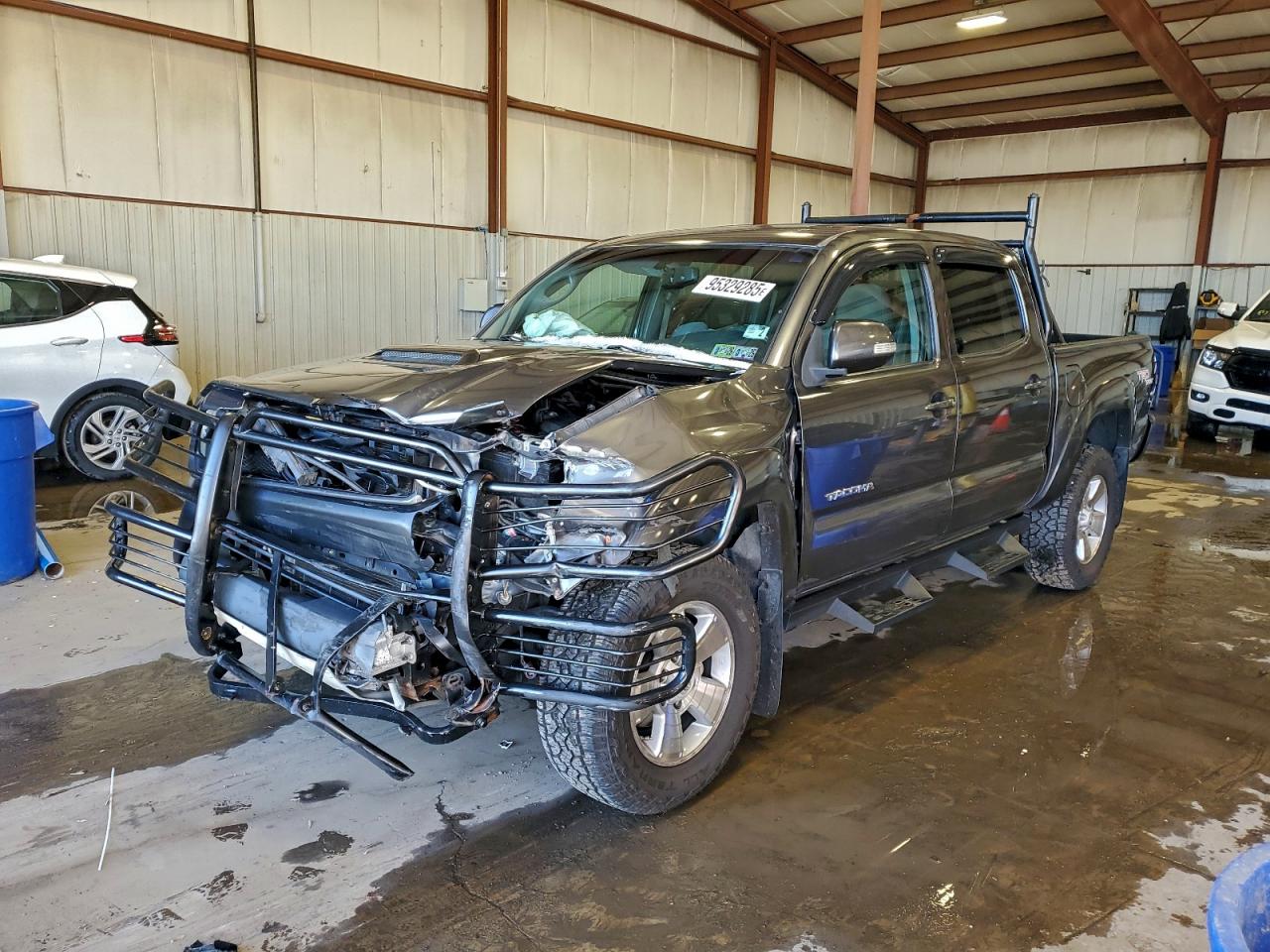 Toyota Tacoma Double Cab Image 1