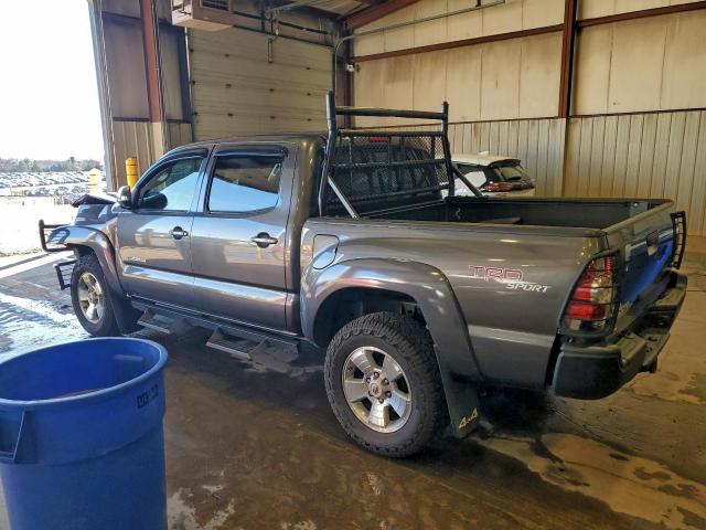 Toyota Tacoma Double Cab Image 7