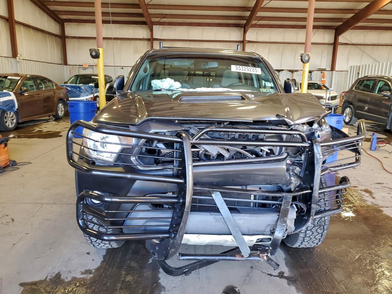 Toyota Tacoma Double Cab Image 6