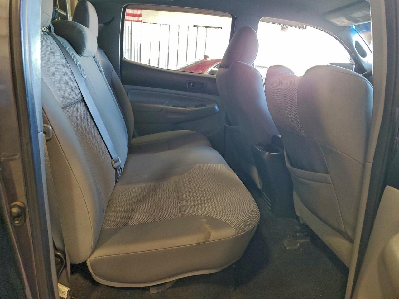 Toyota Tacoma Double Cab Image 8