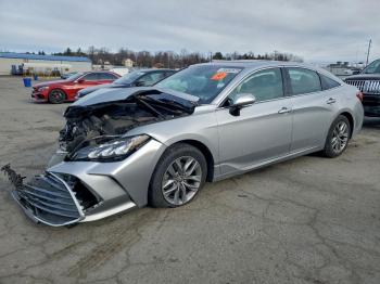  Salvage Toyota Avalon