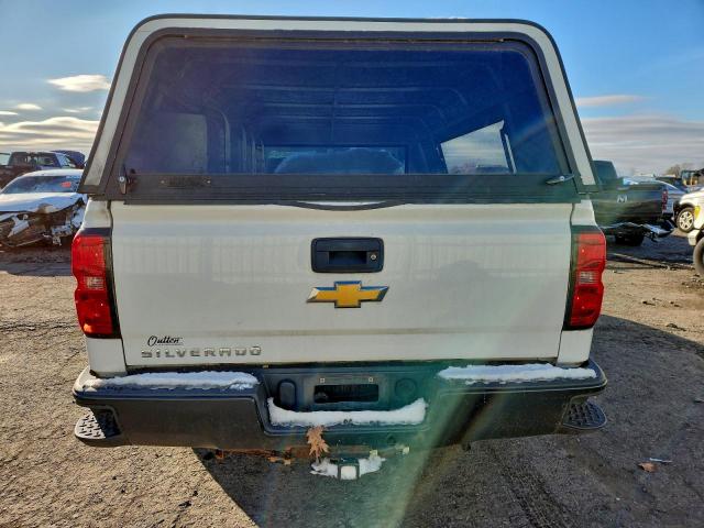 Chevrolet Silverado K1500 Image 4