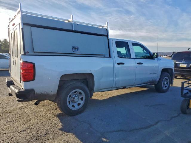 Chevrolet Silverado K1500 Image 4