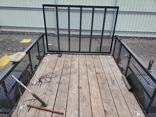 Carry On Other Image 10