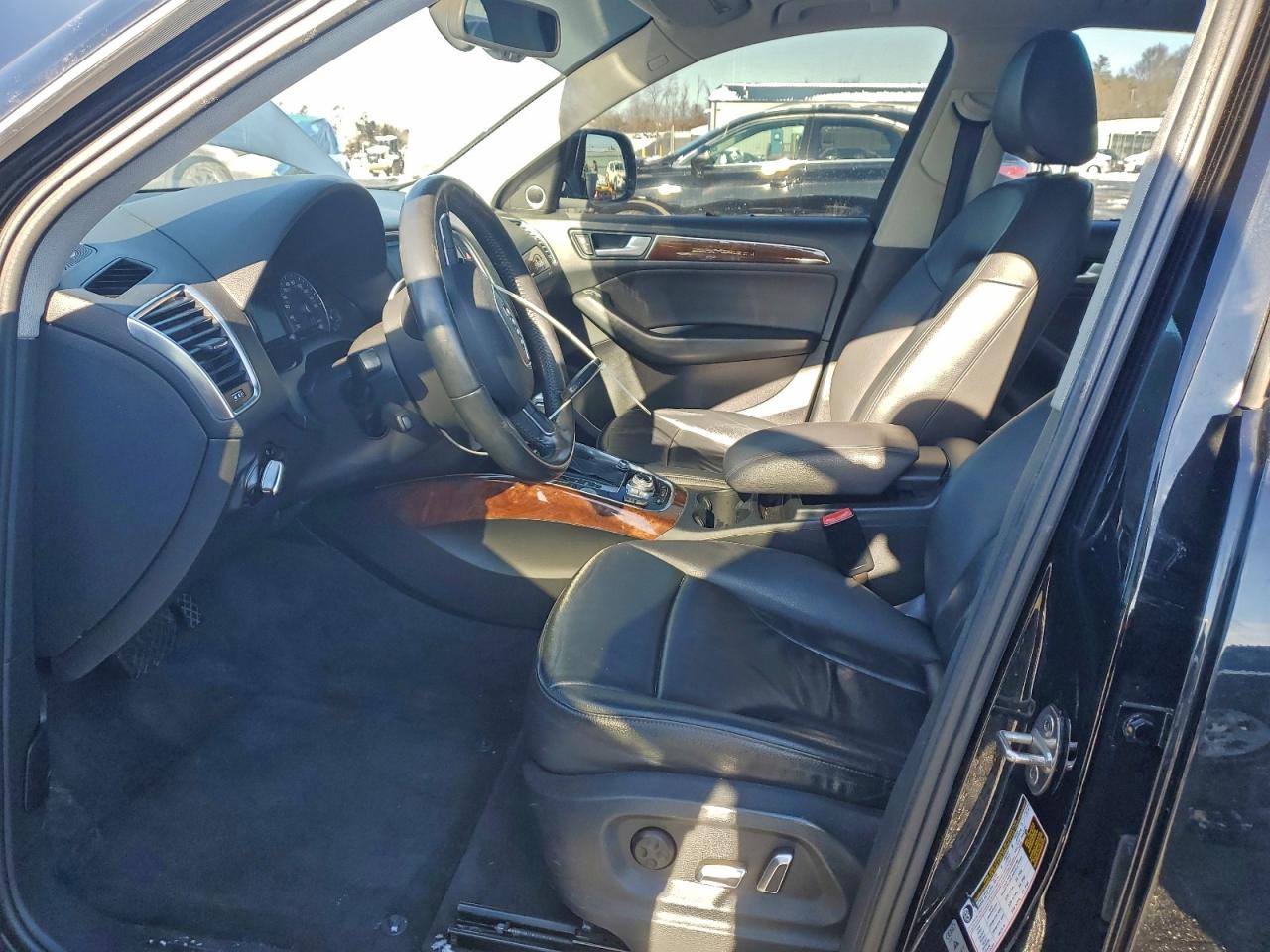 Audi Q5 Premium Plus Image 8