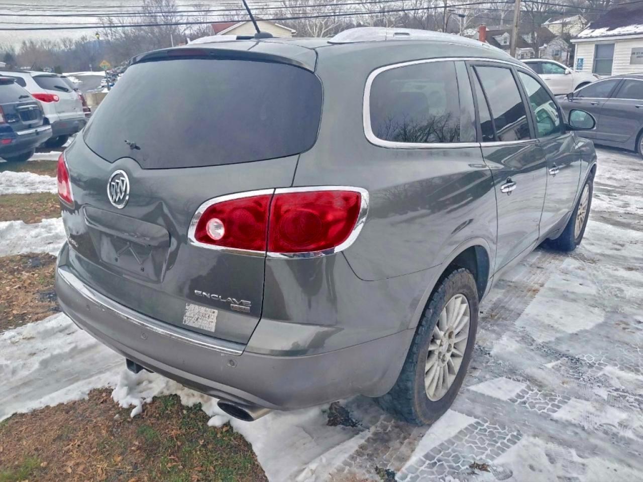 Buick Enclave Cxl Image 10