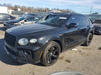  Salvage Bentley Bentayga