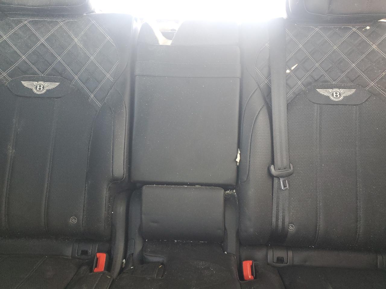 Bentley Bentayga Image 10