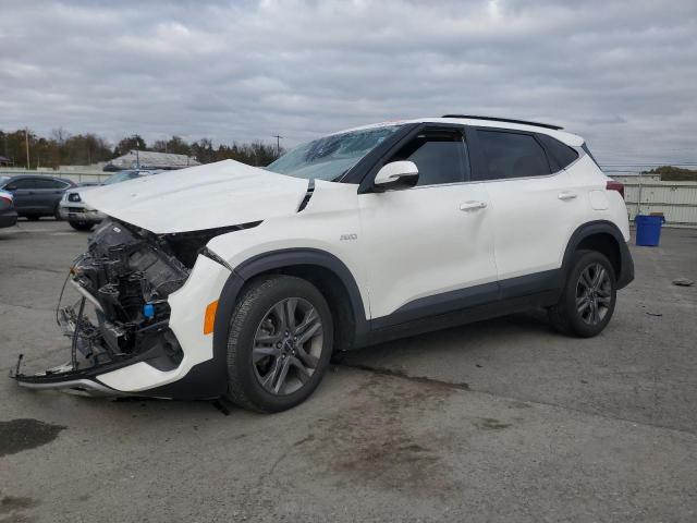  Salvage Kia Seltos