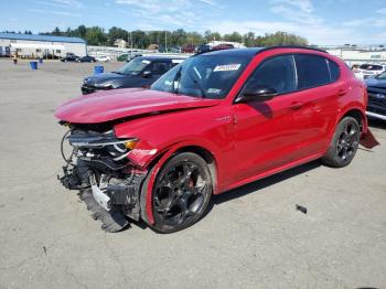  Salvage Alfa Romeo Stelvio