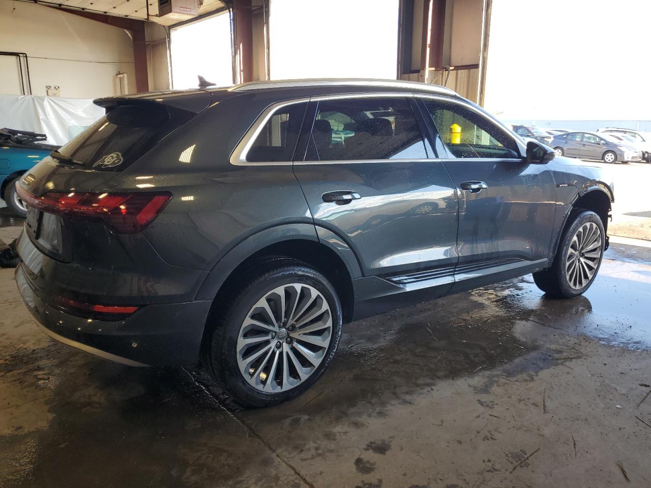 Audi e-tron Prestige Image 5