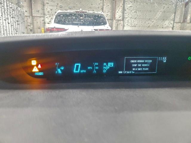 Toyota Prius Image 6