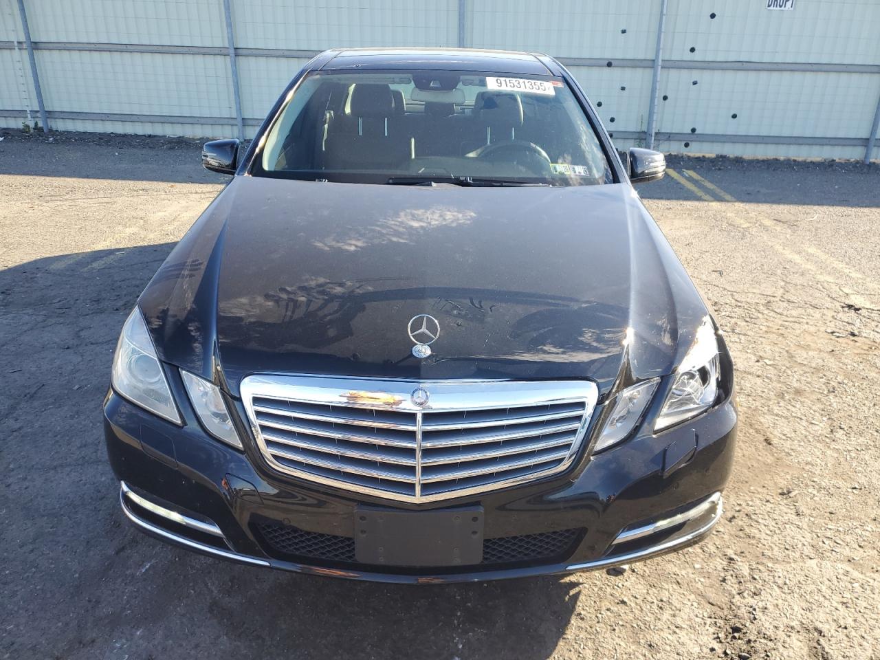 Mercedes-Benz E-Class 350 4matic Image 3