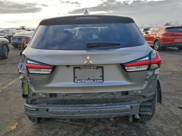 Mitsubishi Outlander Es Image 4