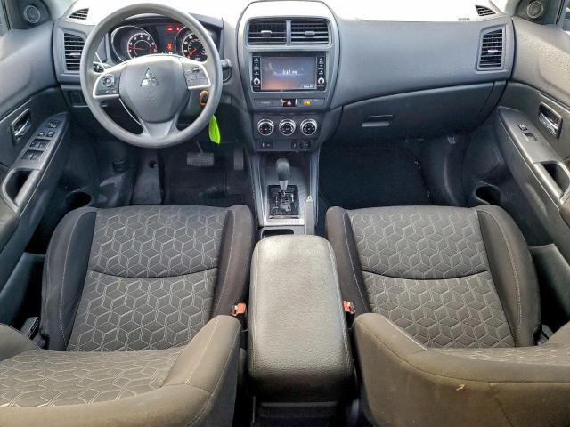 Mitsubishi Outlander Es Image 13